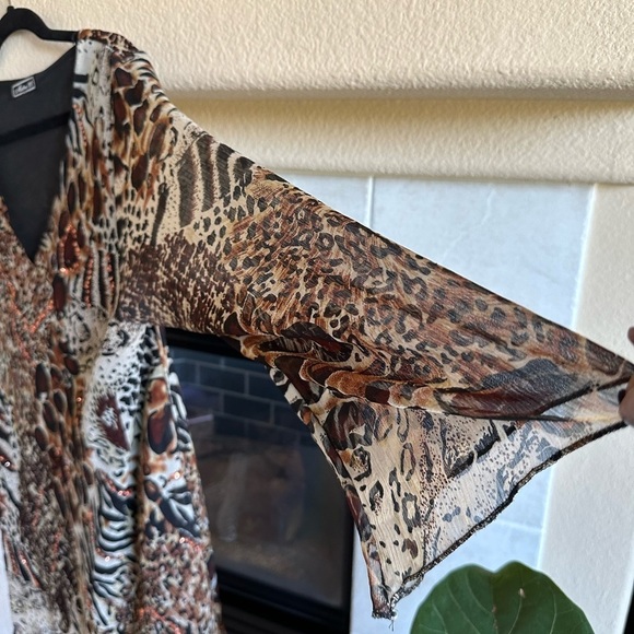 Metro 22 Animal Print Embellished Tunic - Plus Size 1X - Picture 6 of 8